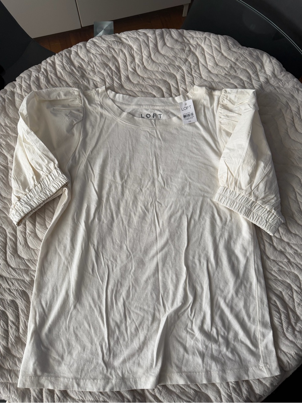LOFT Ivory Puff-Sleeve Cotton Blend Top xs